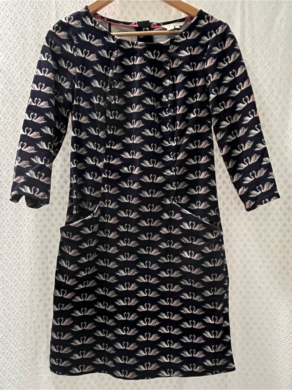 Boden Corduroy Christina 3/4 Length Sleeve Dress, Navy with Swan Print